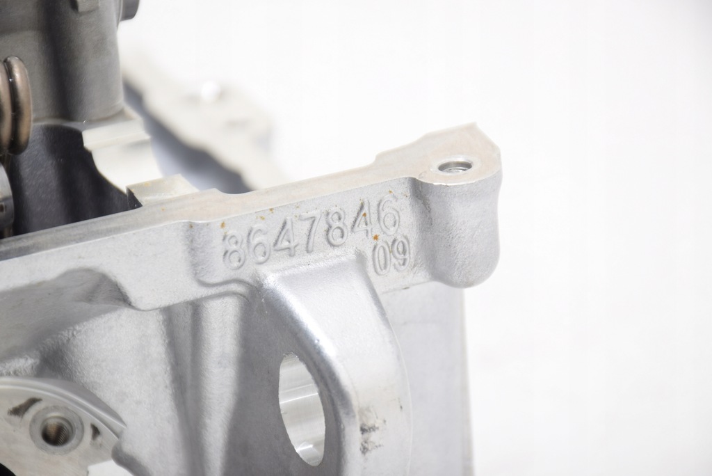 фото №12, Bmw x3 g01 x4 g02 2,0ix 30ix 2,0t головка вал клапани b48b20b b46b20b