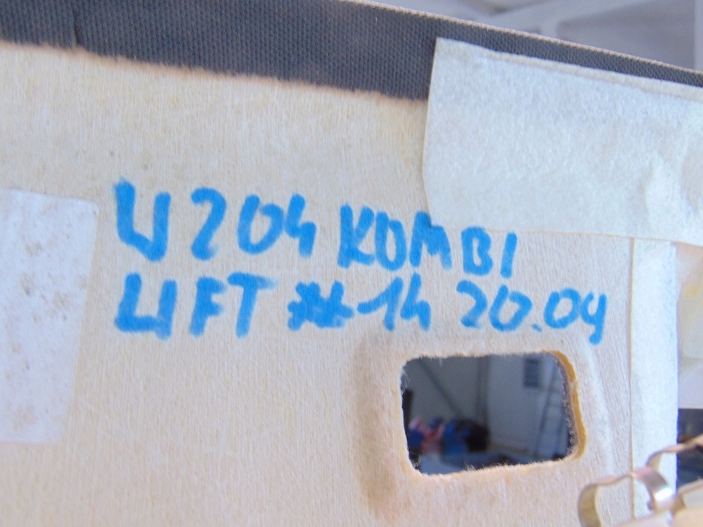 фото №9, Kpl стеля mercedes w204 amg czarna kombi