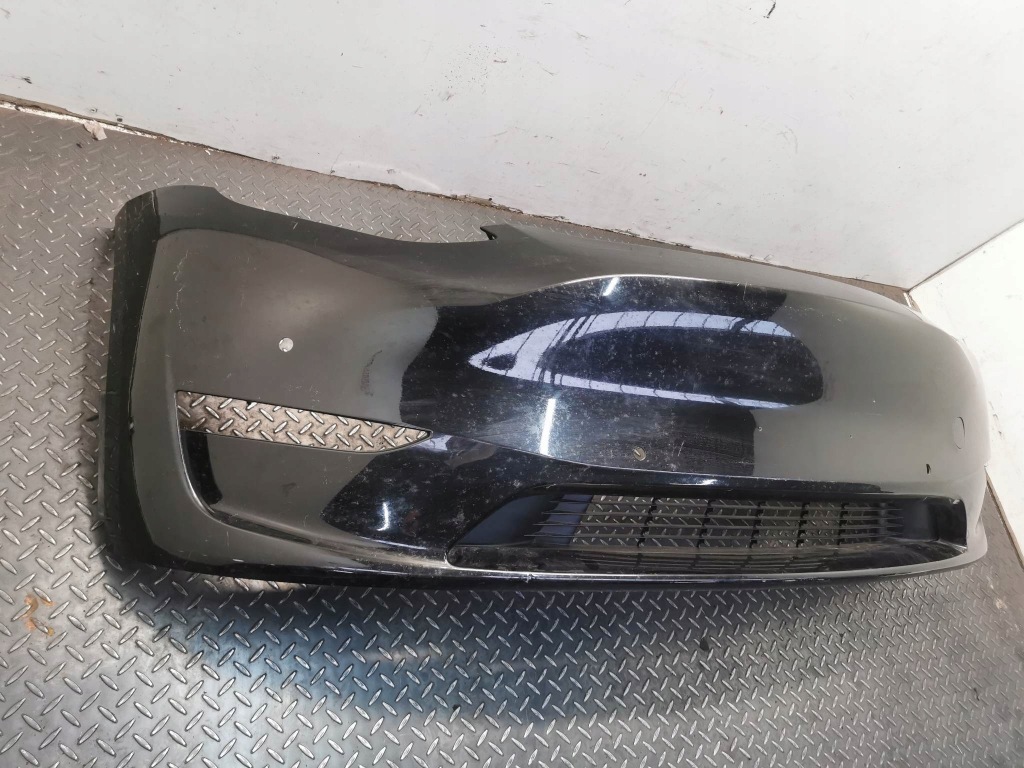 фото №9, Бампер перед tesla model y лак solid blach