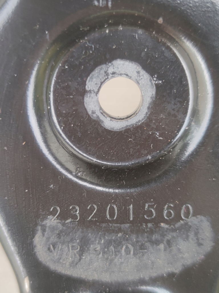 фото №6, Chevrolet camaro кронштейн заднего подвеска 2.0