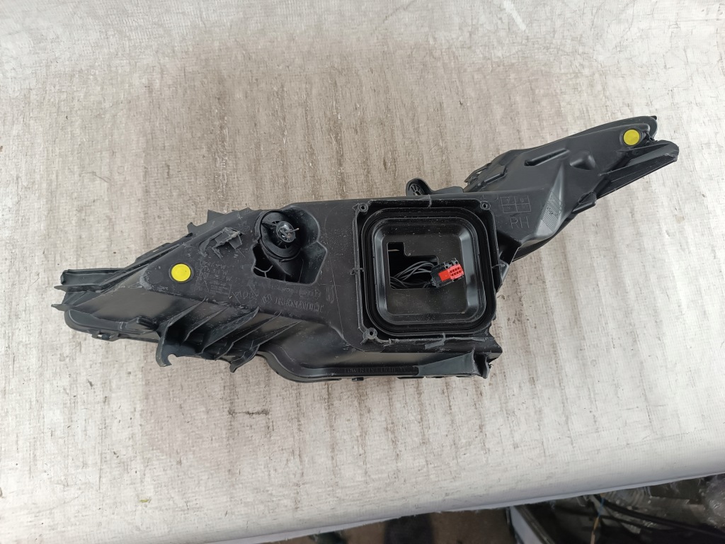 фото №4, Противотуманная фара правый renault megane iv e-tech led - europa