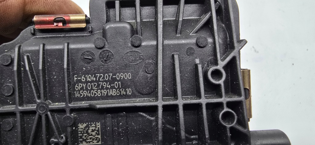 Bmw mini регулятор термостата f-610472.07-0900 в Україні