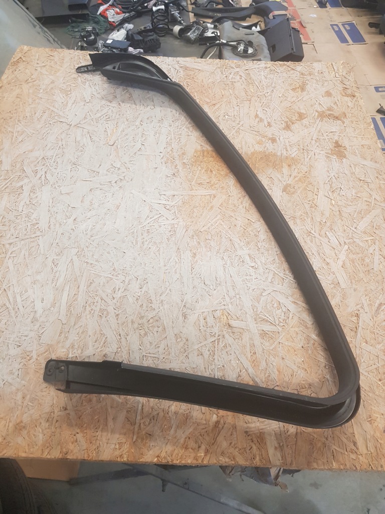 фото №3, Chevrolet volt ii молдинг дверь рамка накладка