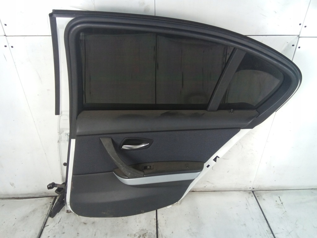 фото №9, K909 дверь правый задняя bmw e90 alpinweiss 3