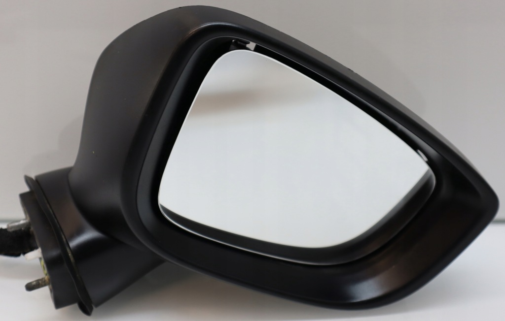 фото №1, Mazda 2 2014-2017 6 pin / кабелі _ оригінал europa