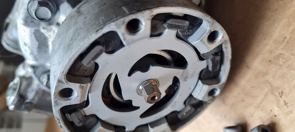 фото №11, S6 c7 4g a6 компрессор кондиционера 4.0 tfsi 4g0260805f s7 4g a8