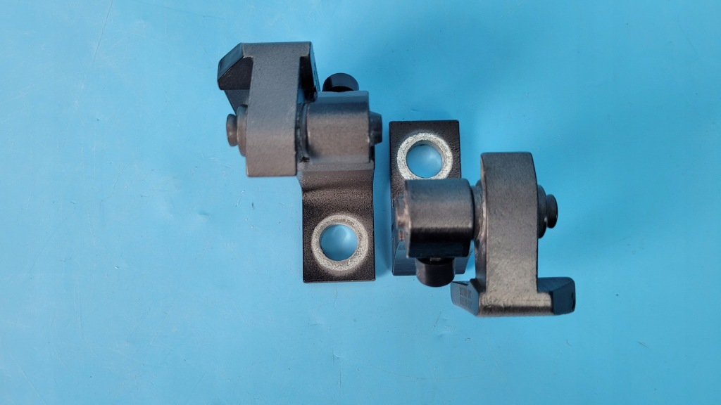 Chery omoda 5 24r петлі дверей лівий передні  комплект j60-6106010 j60-6106013 Київ