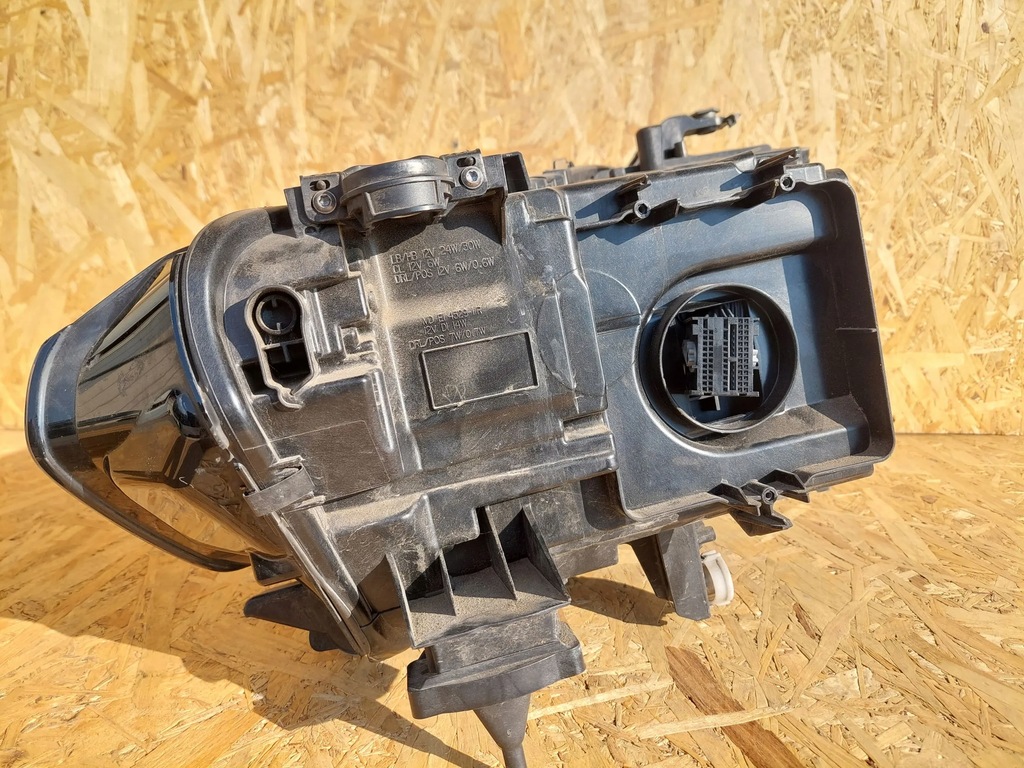 фото №9, Bmw x6 g06 2021 лампи передні