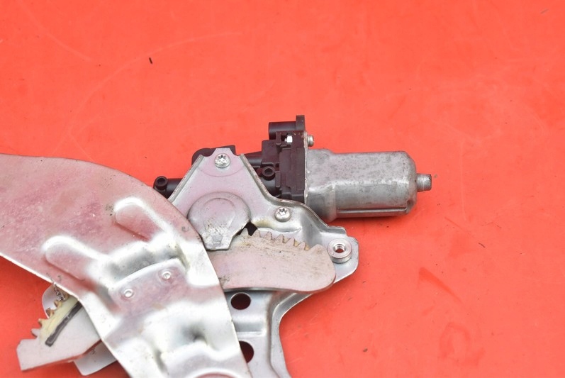 фото №9, Подъемник стекло левый задняя suzuki sx4 1 i