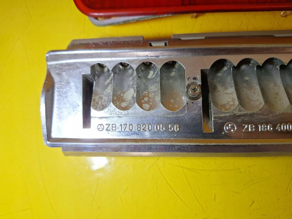 фото №10, Третій світло стоп стоп-сигнал mercedes r170 skl a1708200556