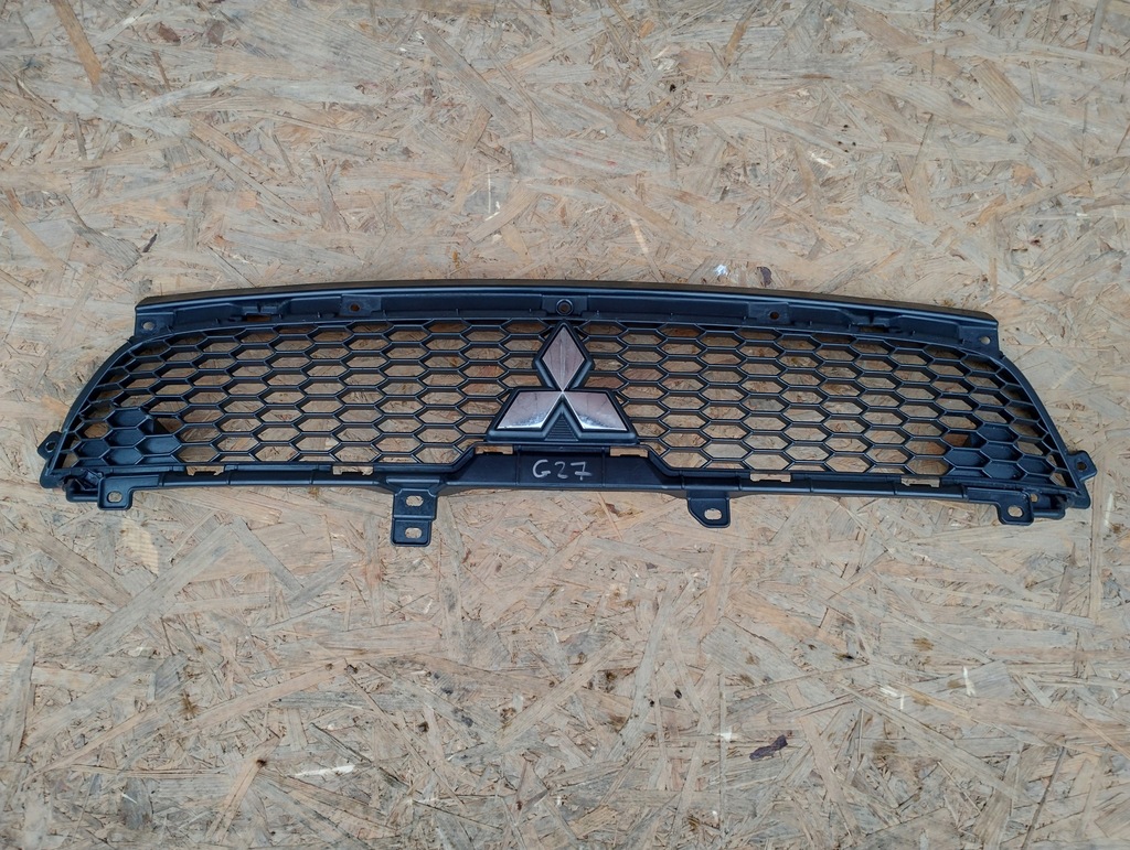 фото №1, Mitsubishi outlander ii lift 10-12 решітка радіатора решітка радіатора