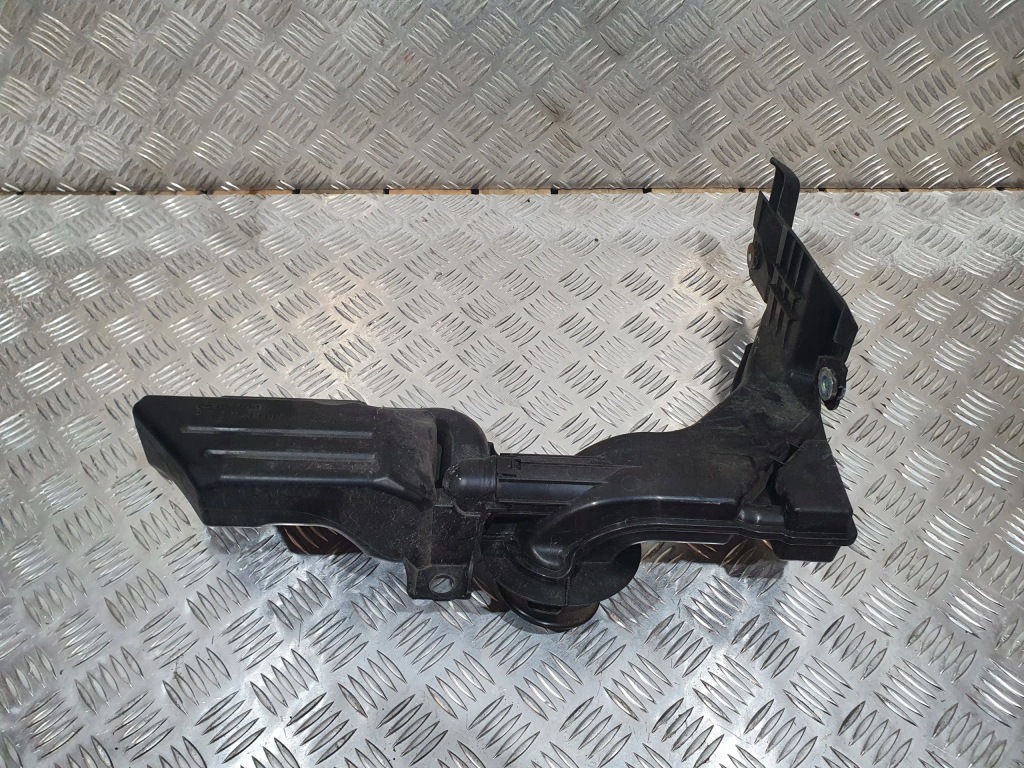 фото №1, Ловушка резонатор воздуха mazda 2 dj 14- 1.5 b