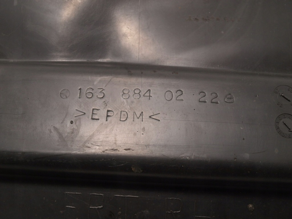 Подкрылок перед правое левая mercedesa w 163 98 rok Доставка