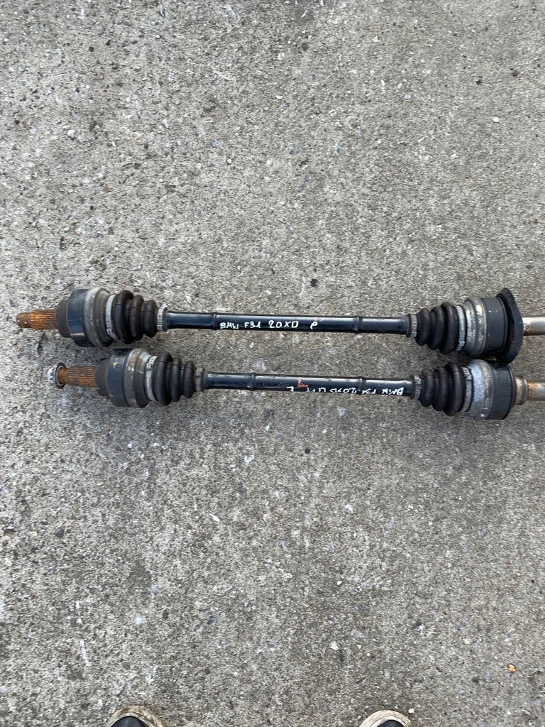 фото №1, Приводной вал левая задняя 2.0d bmw 3 f30 f31