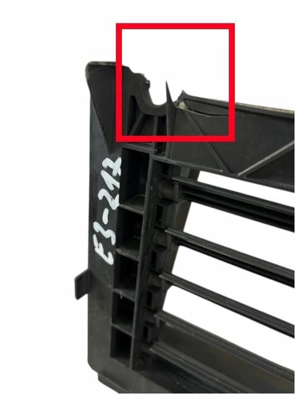 фото №10, A1778850103 жалюзі напрямна повітря mercedes w177 c118 w247 skaza uszk