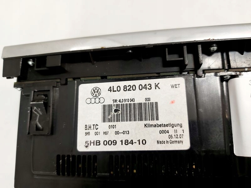 фото №7, Audi q7 4l панель обдув кондиціонера 4l0820043k