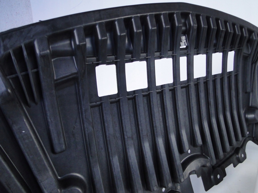 Mercedes cls 500 218 захист pod бампер 4matic Недорого