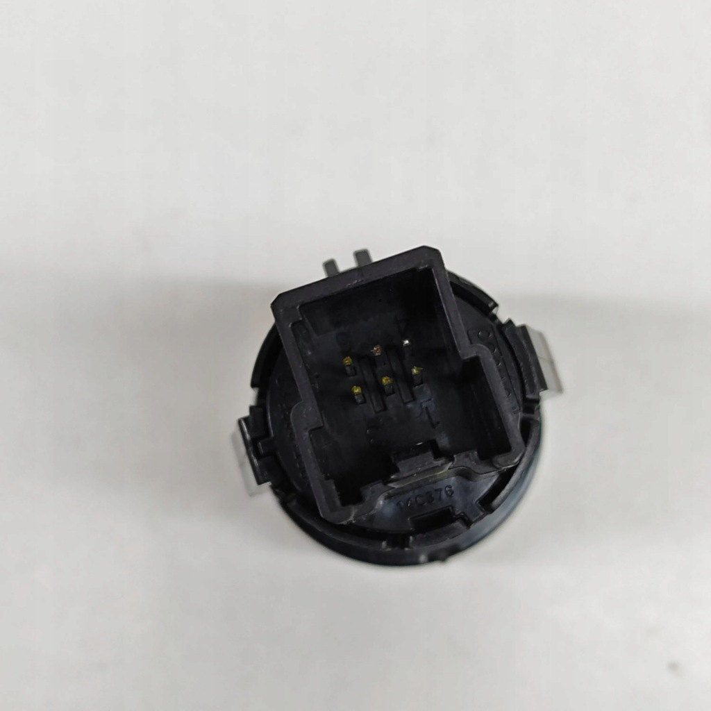 фото №6, Ford mustang mach-e 2022 кнопка зажигания запуск / стоп