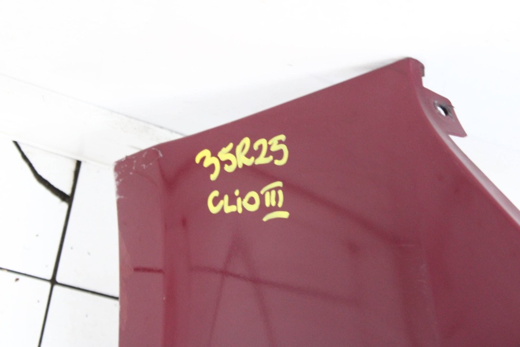 Renault clio 3 универсал рестайлинг  09r- бампер задний задний tennj в Украине