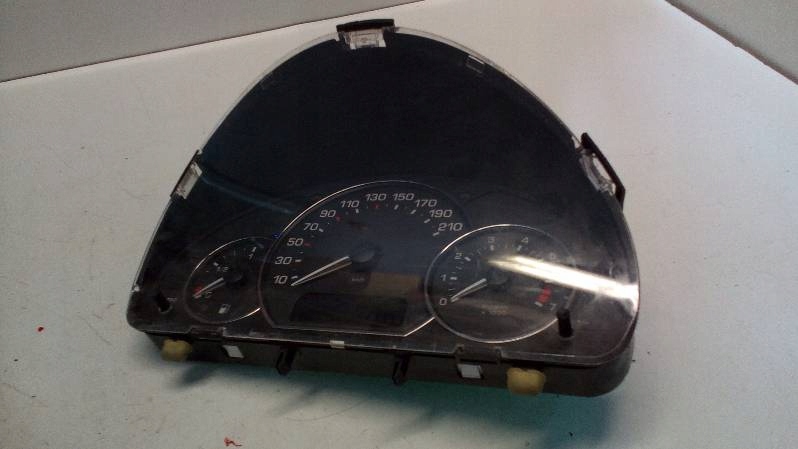 фото №6, Лічильник прилади peugeot 1007
