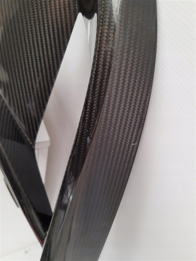 фото №10, Накладка бампер задняя карбон aston marin vanquish