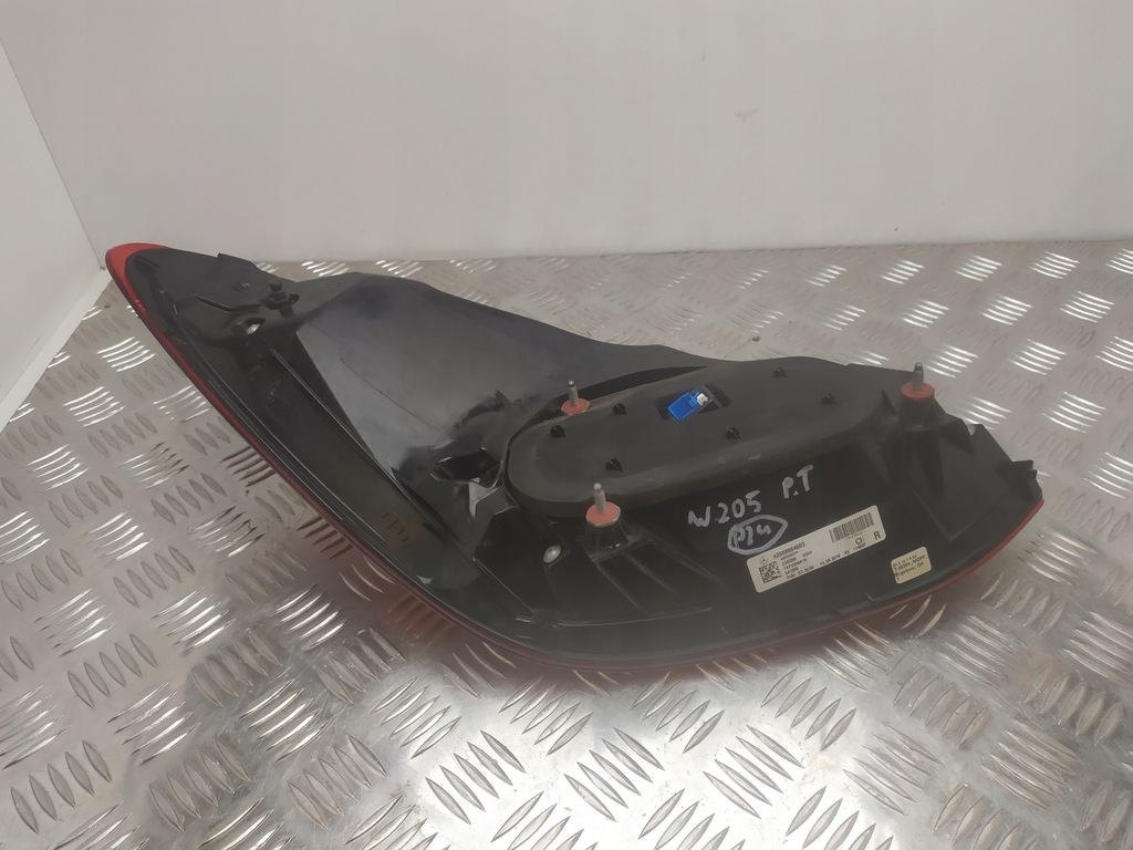 фото №8, Mercedes оригинальный номер a2059064603 w205 лампа правый задняя