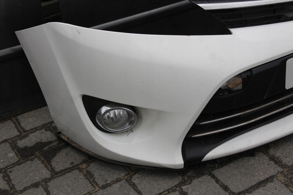 фото №2, Бампер перед решётка радиатора verso r2 цвет 040 kompletny 2014r