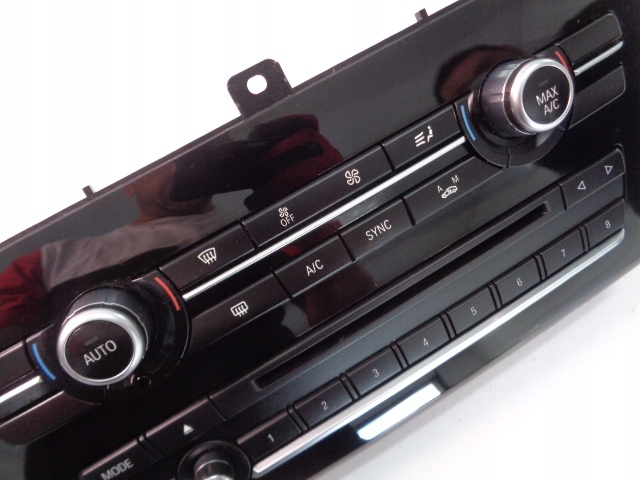 фото №4, Панель радио кондиционера bmw x3 f25 x4 f26