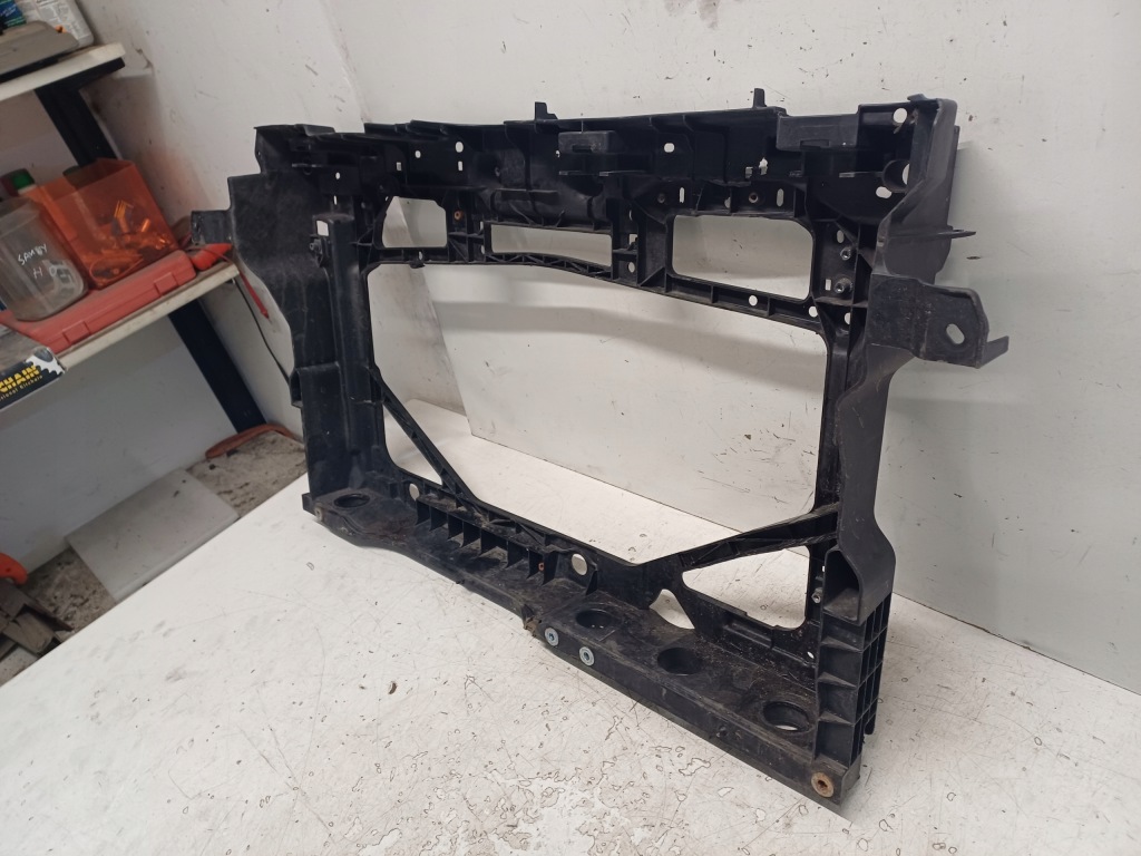 фото №8, Mazda cx3 iii 15- pas передній d09h53110