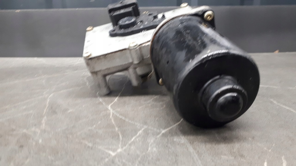 фото №6, 404638 моторчик дворник перед peugeot 307 01r