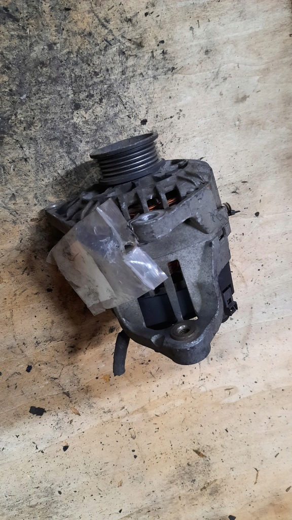 фото №1, Генератор audi a4 1.6b 99r