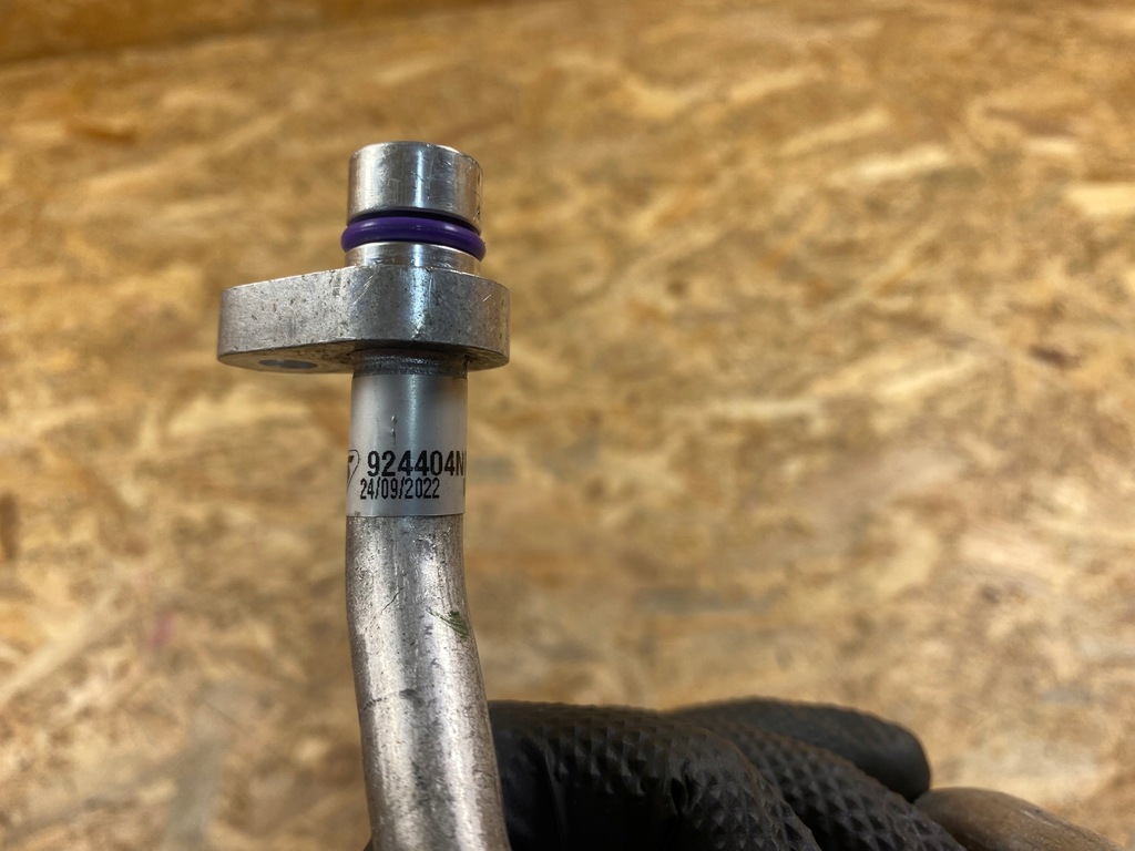 фото №9, Wąż шланг кондиціонера nissan leaf ii 924404nr0b