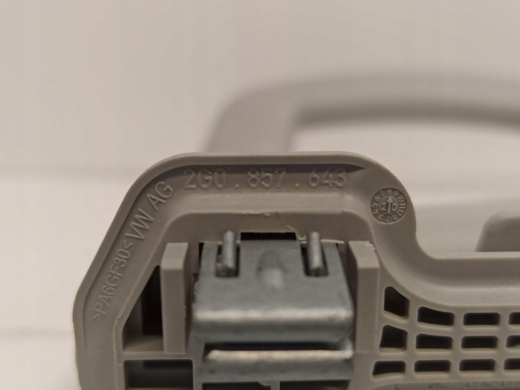 фото №3, Skoda karoq ручки крепления комплект 2g0857643