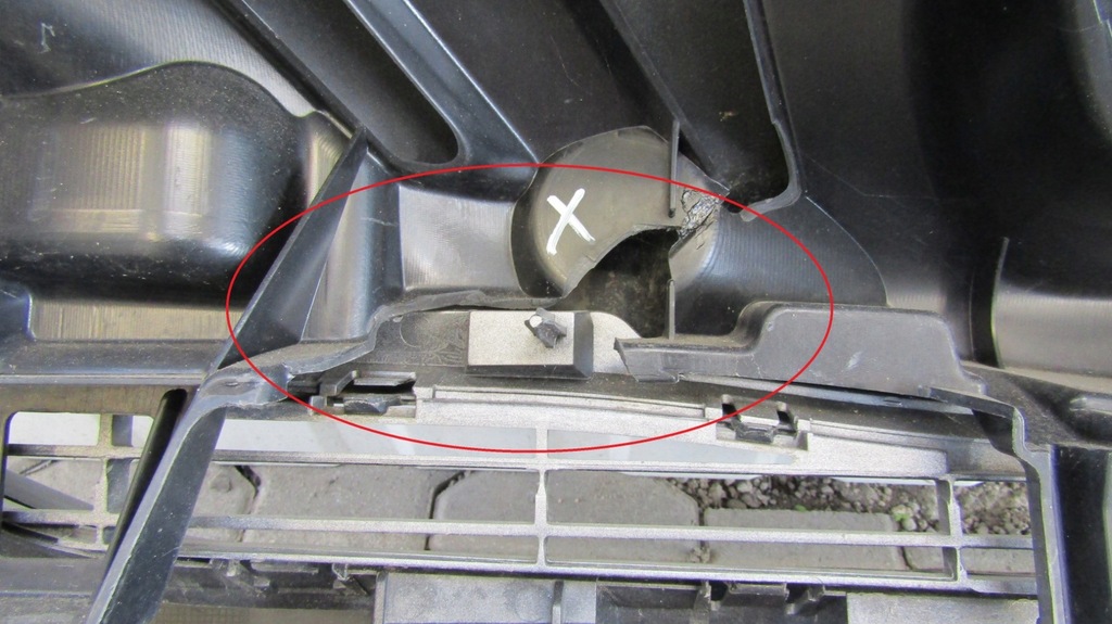 фото №13, Бампер перед передний peugeot 308 i 07-11