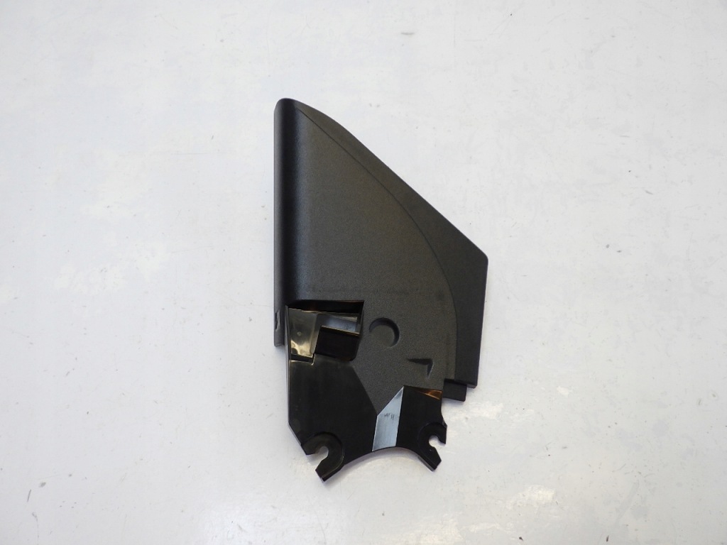 фото №1, Qashqai iii j12 треугольник заглушка дверь левый перед