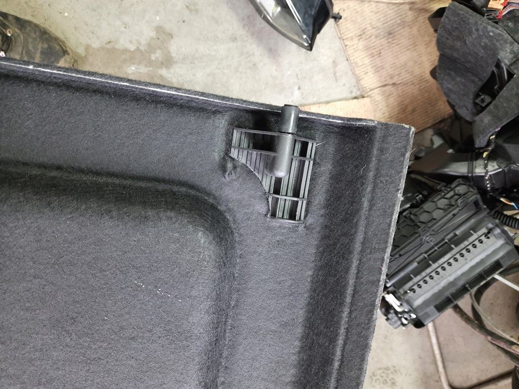 фото №5, Golf vii sportsvan полиця багажника задня