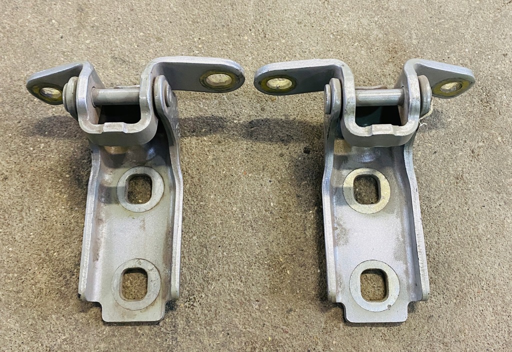 фото №1, Chevrolet camaro петлі двері st.prawa 17r.