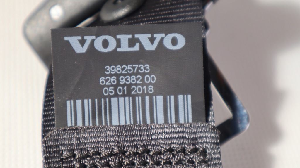 Volvo xc90 ii pas безопасности левый 3 ряд 39825733 в Украине
