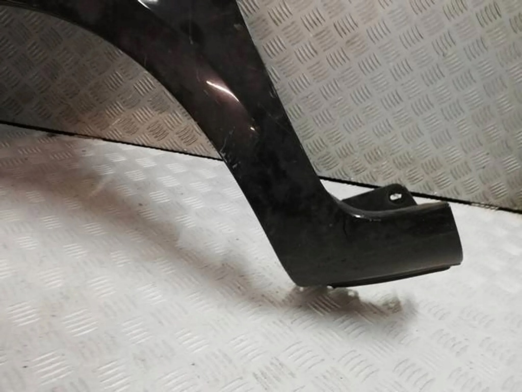 Vv крыло  передний левое  renault clio 3 185 Недорого