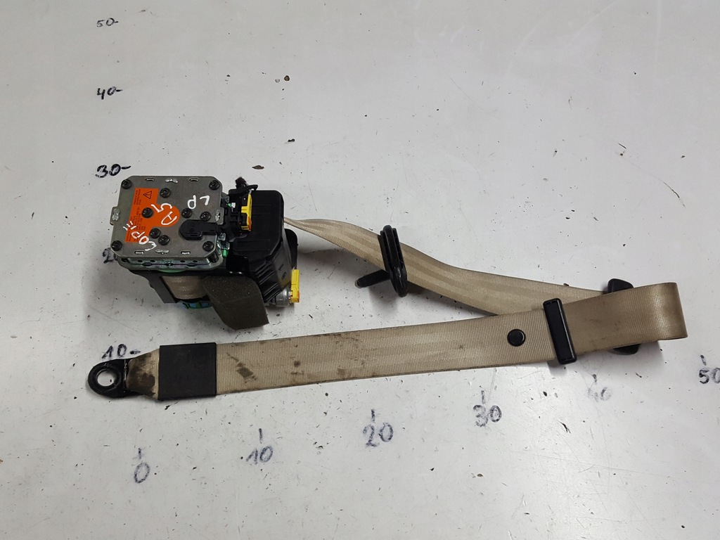 фото №1, Audi a5 8t 07r- coupe pas безпеки лівий перед