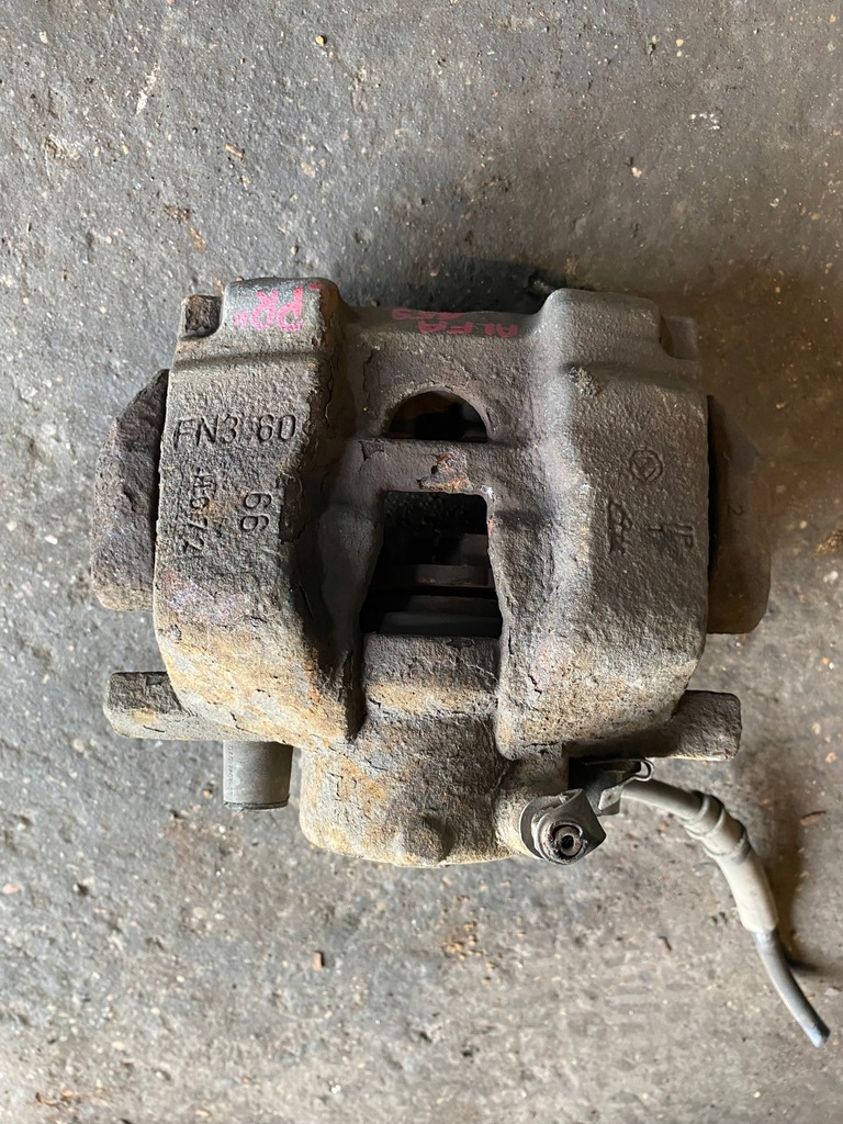 фото №1, Alfa romeo 159 супорт гальмівний правий перед eu