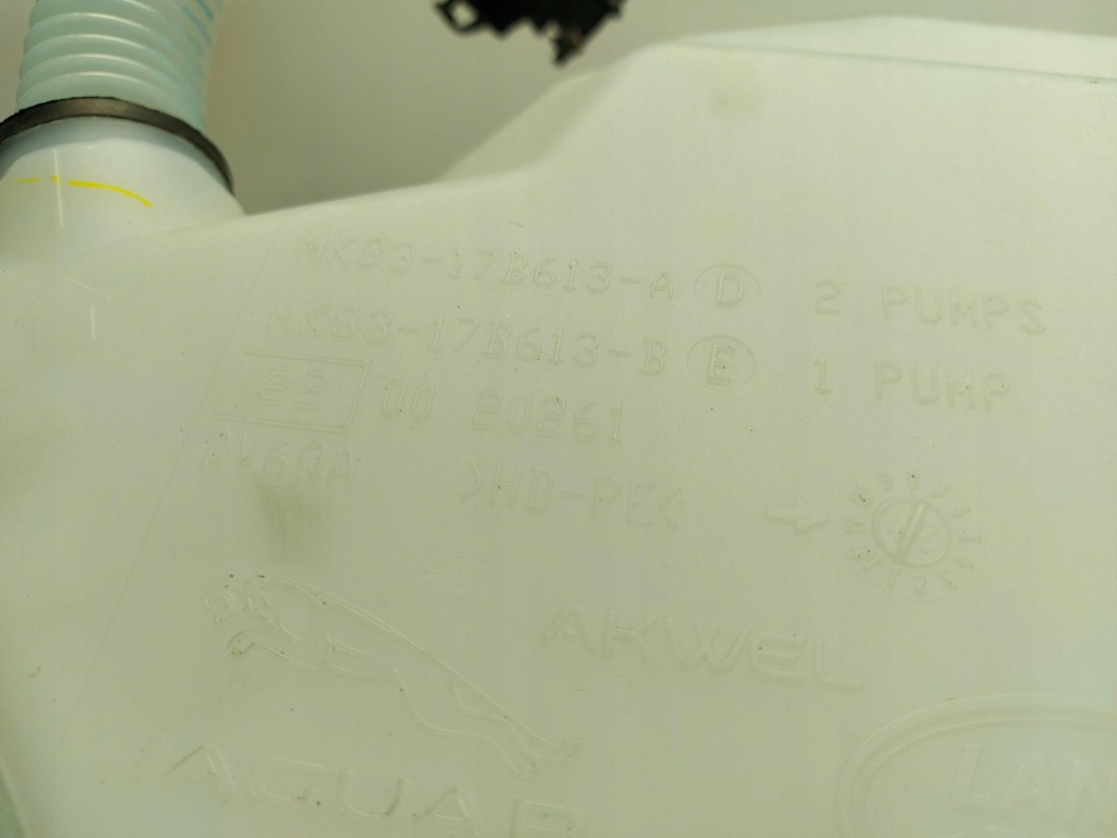 Range rover velar l560 2.0d 2021 бак омивача помпа комплект . Ціна