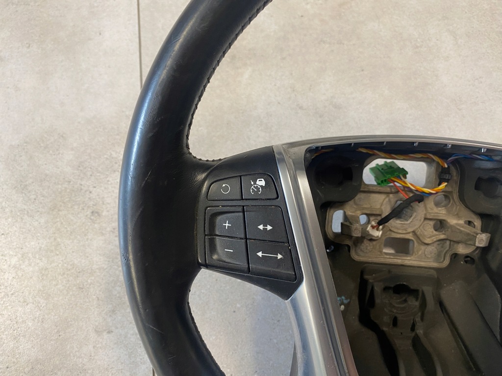 фото №8, Volvo v70 iii воздуховод кожа multi p31271093