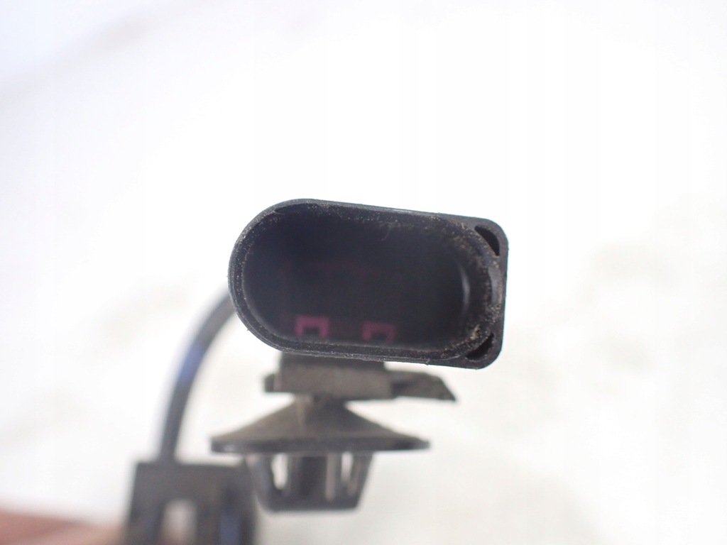 фото №7, Датчик ускорения audi a8 s8 d3 5.2 короткий 4e0616576j