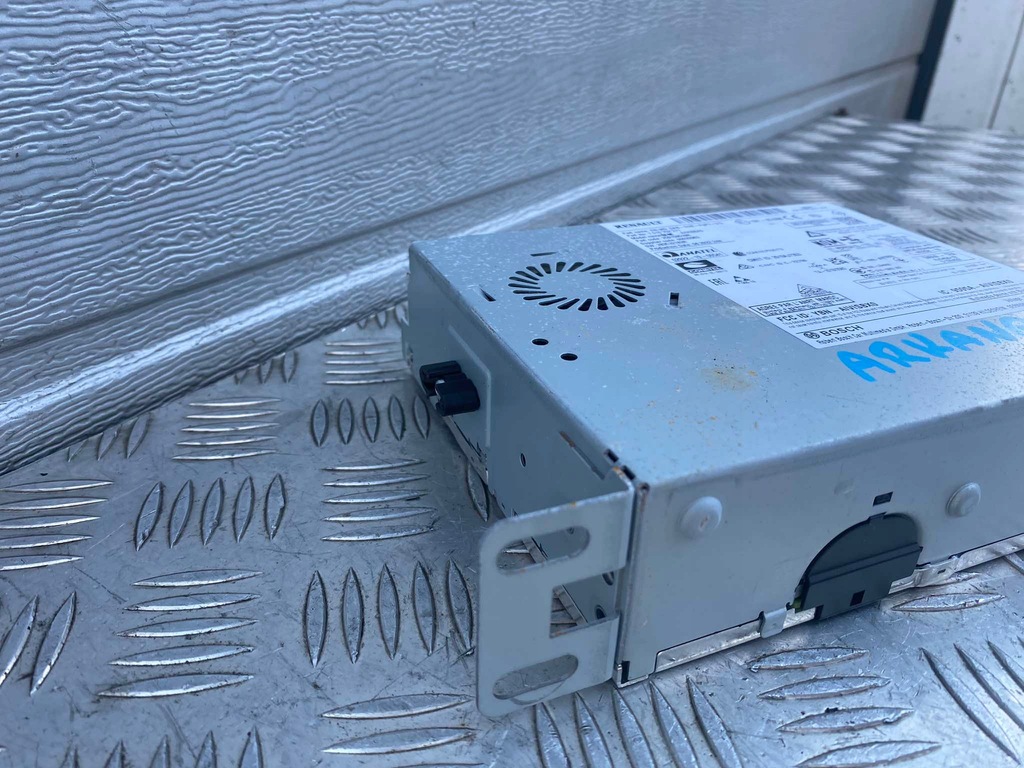 фото №2, Renault arkana радио заводской 259159519r