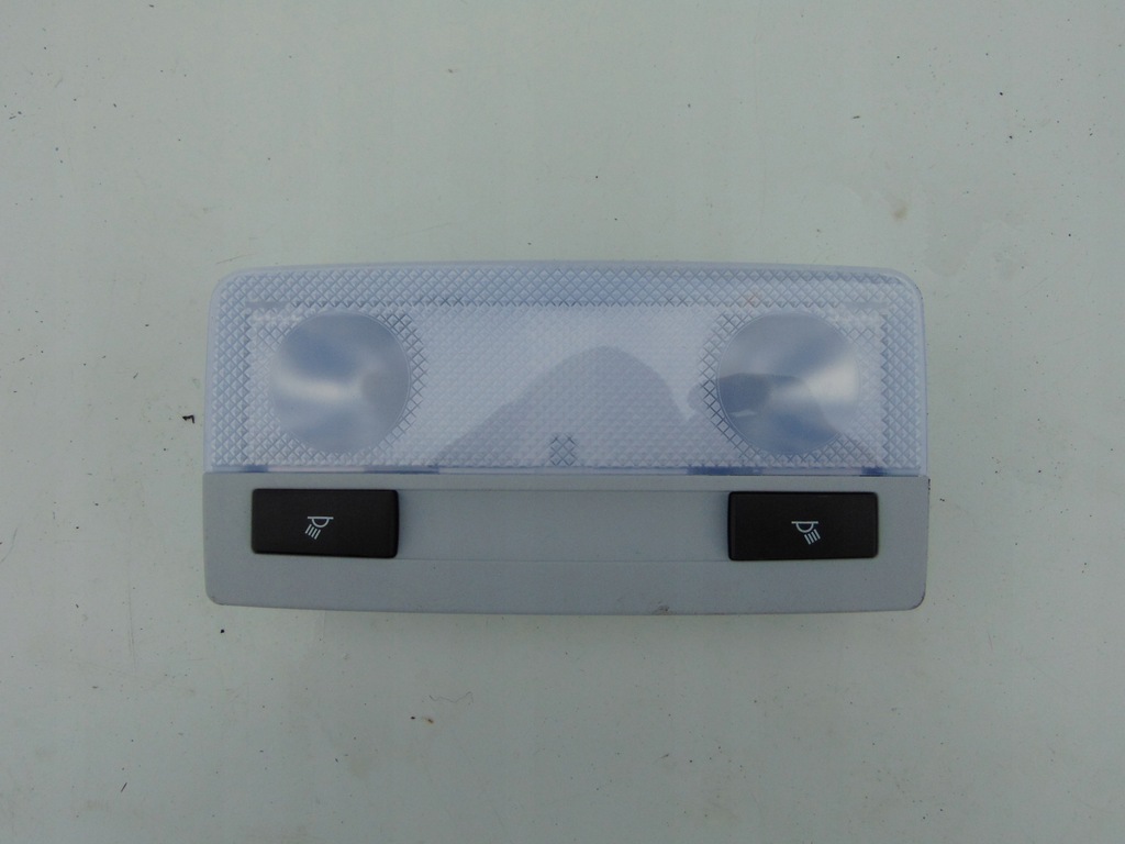 фото №1, Opel crossland x лампа внутренняя освещение 17-