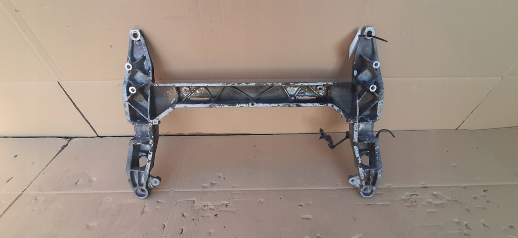 фото №8, Подрамник подрамник перед porsche 911 3.4