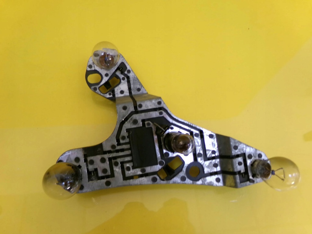 Купить Вкладыш лампы toyota avensis левый задний  89028786 nr154