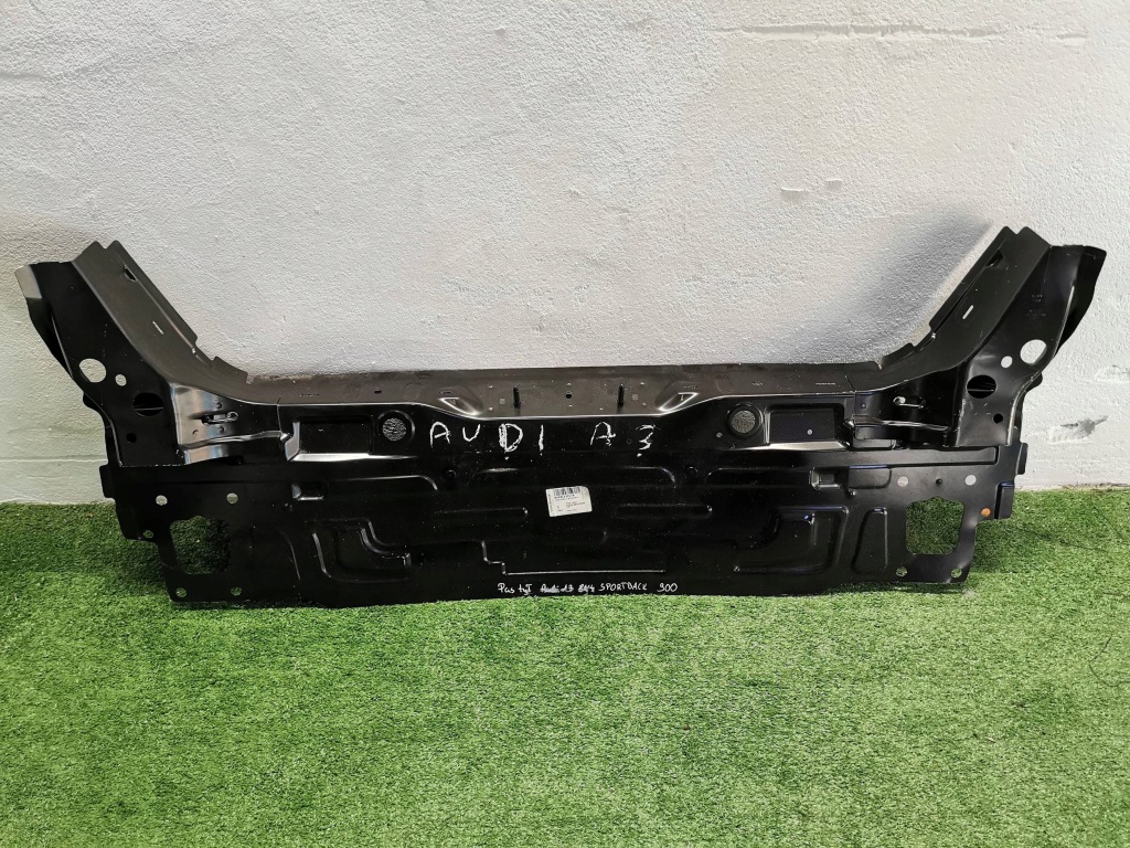 Купити Audi a3 s3 8v 8v4 sportback ремінь задній обшивка стіна багажника 8v4813331tb