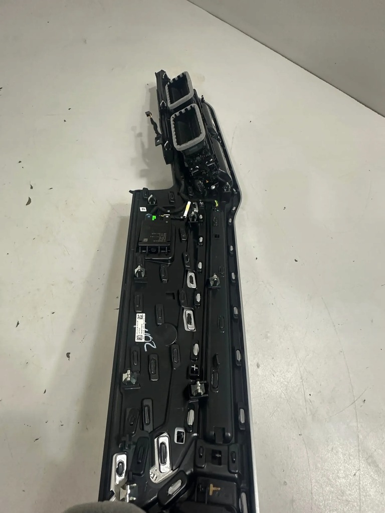 фото №7, Bmw x7 g07 2023 панелі приладова, консоль